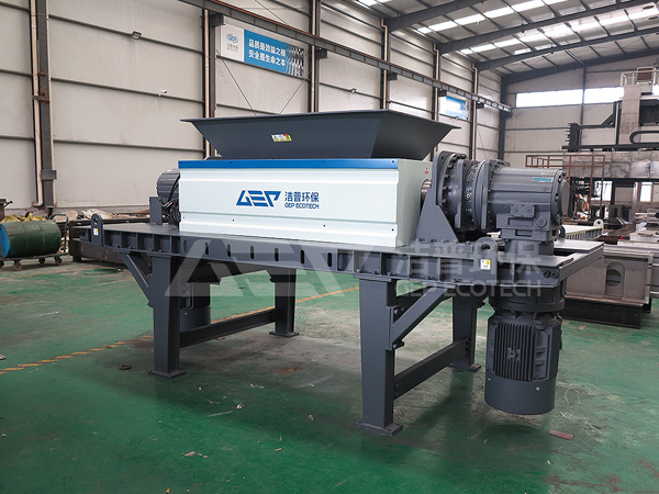 廢舊柴油桶撕碎機(jī)價(jià)格