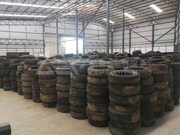 廢舊輪胎粉碎機多少錢一臺？