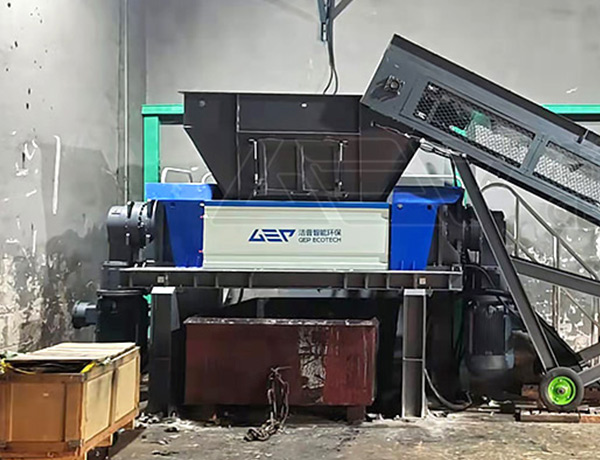 塑料桶破碎機(jī)