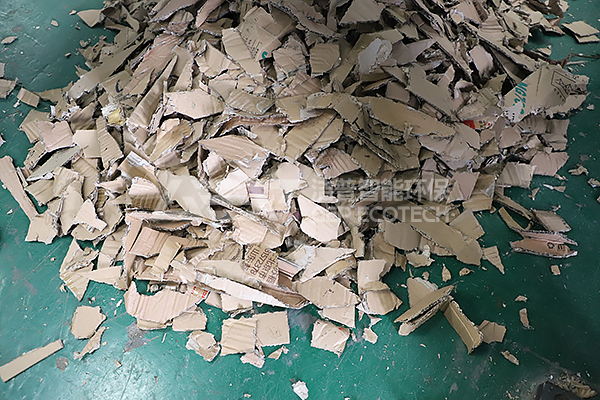 紙板破碎