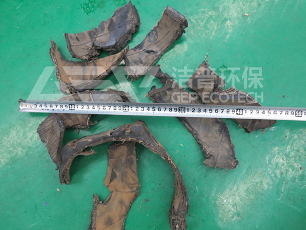 廢舊輪胎破碎裂解生產(chǎn)線，附舊輪胎破碎裂解工藝流程